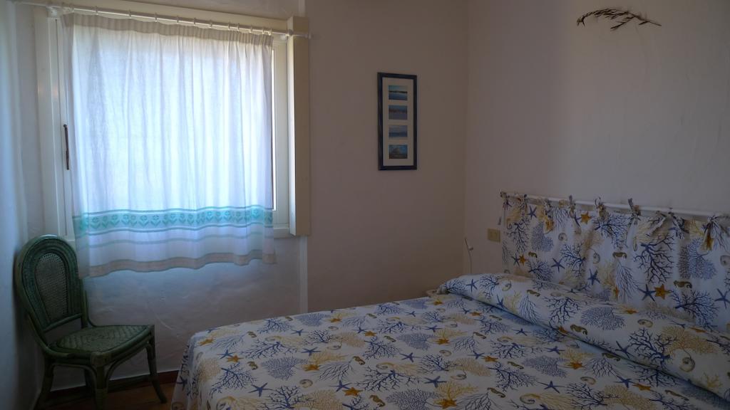 Casa Molara Villa San Teodoro  Cameră foto